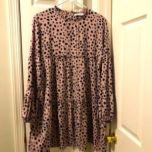 Mint Julep Boutique Size large dress. Fun print